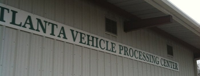 Atlanta Vehicle Processing Center is one of Lugares favoritos de Ken.
