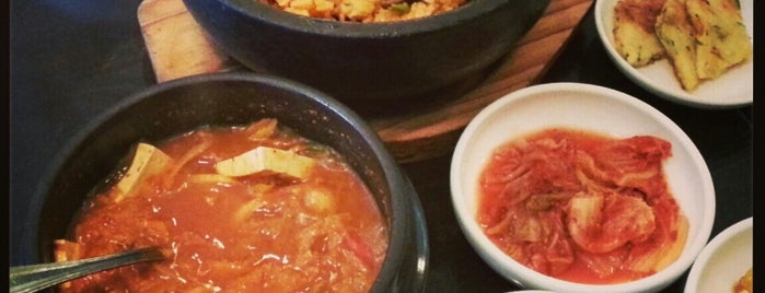 Hanyang Korean Restaurant is one of Tempat yang Disimpan Art.