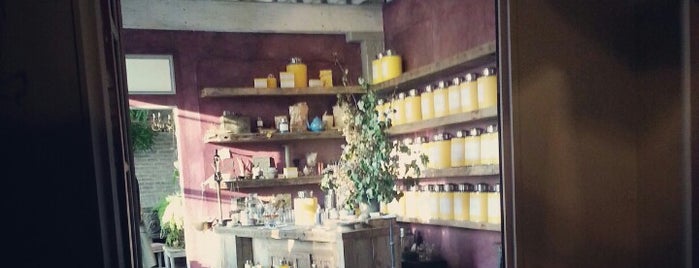 Bellocq is one of Greenpoint Neighborhoodie.