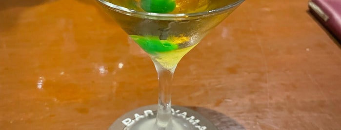Bar やまざき is one of Japan bartender.