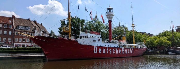 Feuerschiff Restaurant is one of Hamburg.