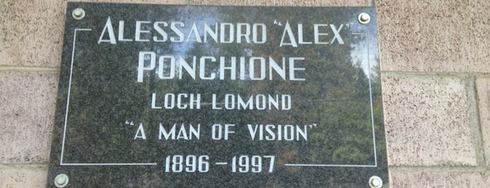 South Lake County Fire Protection District Loch Lomond Station 64 is one of Lorcánさんのお気に入りスポット.