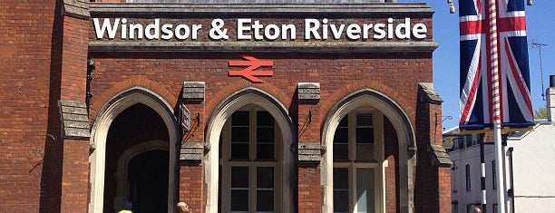 Windsor & Eton Riverside Railway Station (WNR) is one of Jasky B..