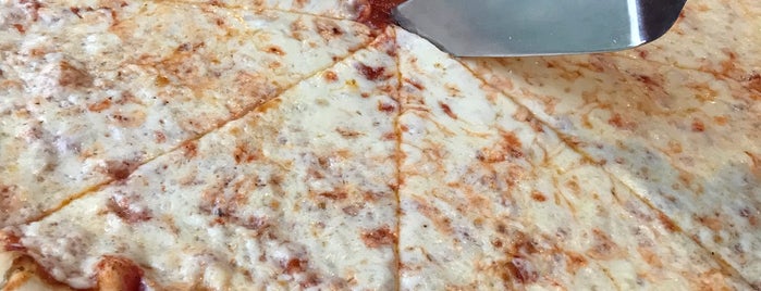 Beach Bella Pizza is one of The 15 Best Places for Cheese Pizza in Virginia Beach.