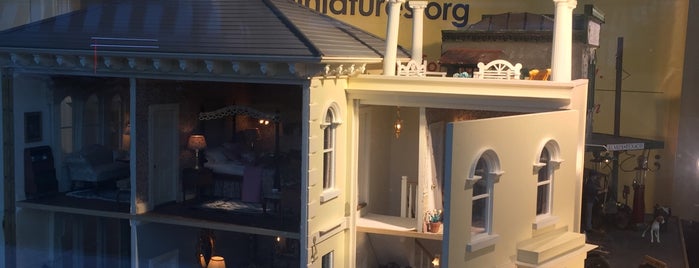 Museum Of Miniature Houses is one of Entertainment Favorites.