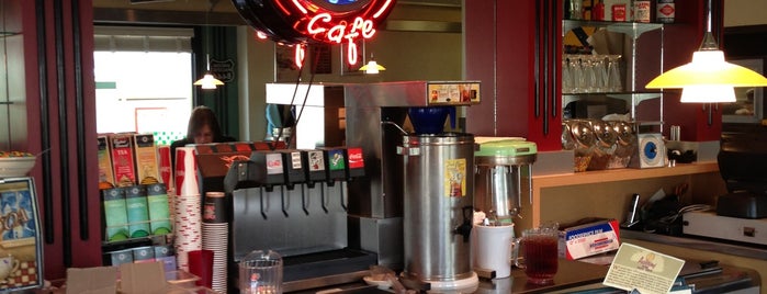 Woodinville Cafe is one of Coffee and Places to work.