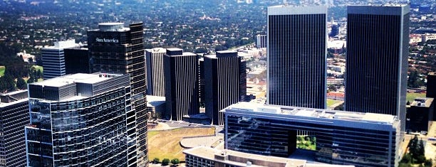 Century City is one of Dee'nin Beğendiği Mekanlar.