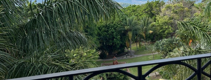 Costa Rica Marriott Hotel Hacienda Belén is one of Tempat yang Disukai Alex.