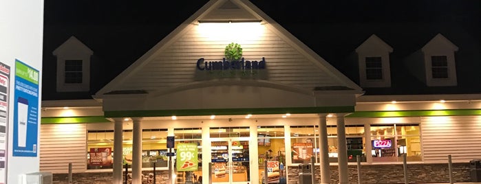 Cumberland Farms is one of Caroline 🍀💫🦄💫🍀さんのお気に入りスポット.