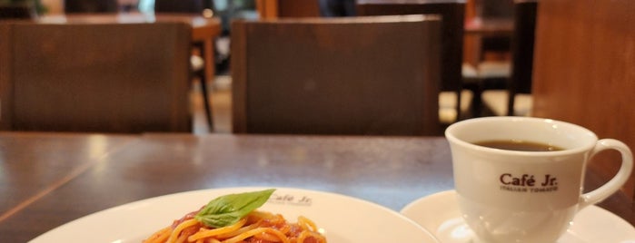 イタリアントマト Cafe Jr. is one of Coffee + Bakery.