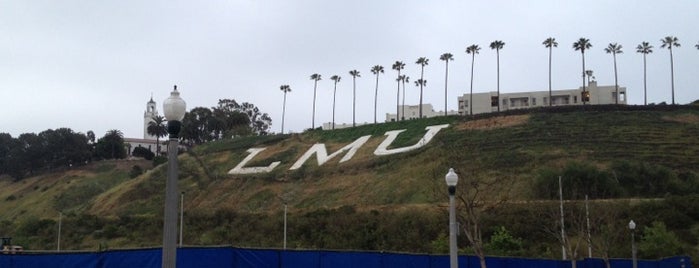 LMU Sign is one of Kevin’s Liked Places.