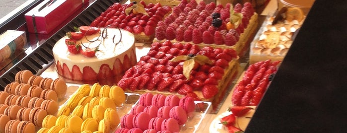 The 15 Best Places for Croissants in Paris