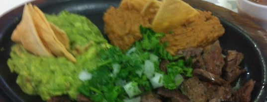 Ricky's Tacos is one of Posti che sono piaciuti a Juan.