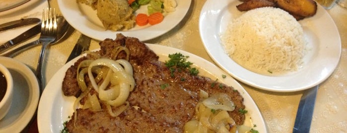 Palomilla Grill is one of Fernandoさんのお気に入りスポット.