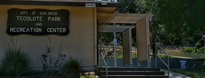 Tecolote Community Park & Recreation Center is one of สถานที่ที่บันทึกไว้ของ Kellie.