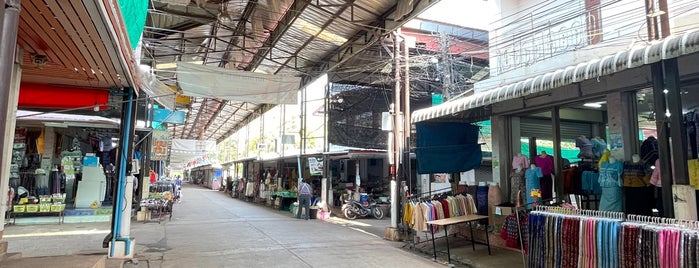 ตลาดผ้าบ้านนาข่า is one of All-time favorites in Thailand.