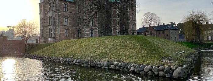 Rosenborg Slot is one of Copenhagen.