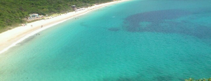 Praia do Forno is one of Lugares favoritos de Fernanda.