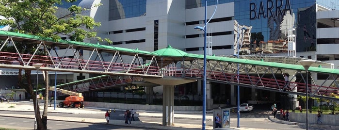 Shopping Barra is one of Shopping Center (edmotoka).
