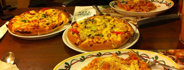 The Pizza Company is one of 💃🏻さんのお気に入りスポット.