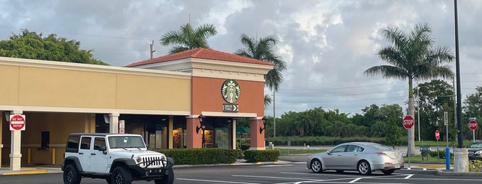 Starbucks is one of สถานที่ที่ Kerry ถูกใจ.