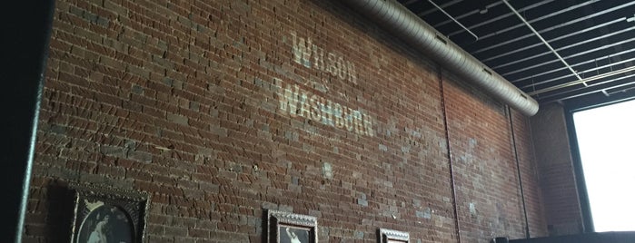 Wilson & Washburn is one of Tempat yang Disimpan Nichole.