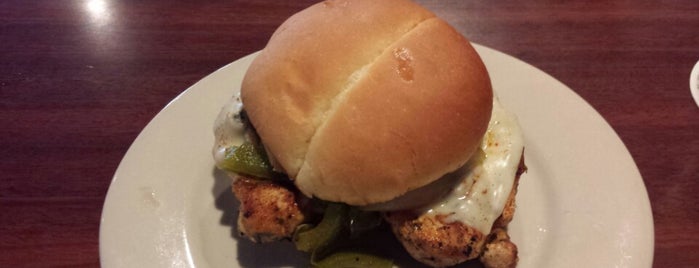 Krieger's Chesterfield Sports Bar is one of Favorite Food.