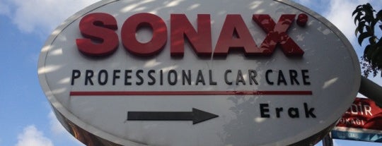 Sonax Professional Car Care is one of Lugares favoritos de Mustafa.