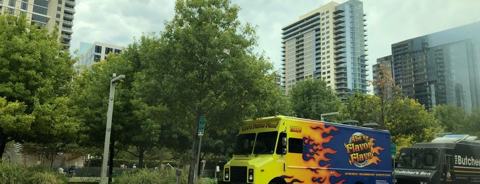 The Lab Food Truck is one of Dallas Eats.