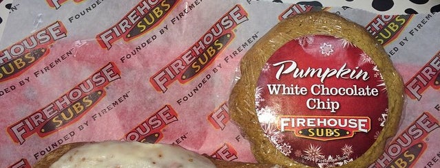 Firehouse Subs is one of Serena : понравившиеся места.