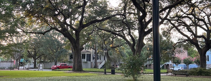 Pulaski Square is one of Savannah? Sure.