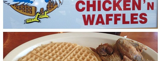 Roscoe's House of Chicken and Waffles is one of Catering (Los Angeles, CA).