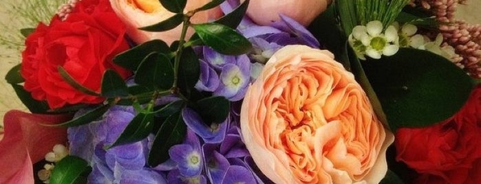 Цветочная лавка "Чайная Роза" is one of Locais salvos de Marshmallow.