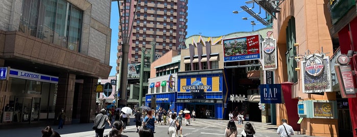 Universal City Walk Osaka is one of Shohei'nin Beğendiği Mekanlar.