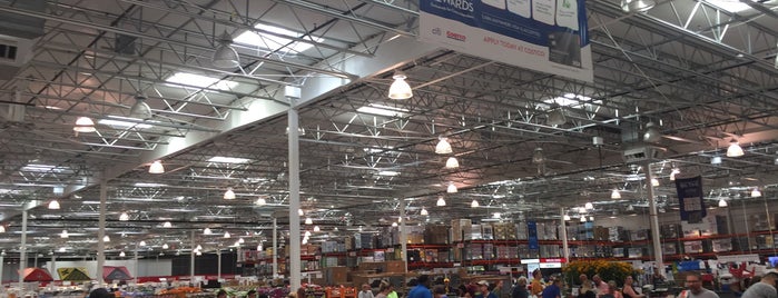 Costco Food Court is one of Orte, die Darek gefallen.