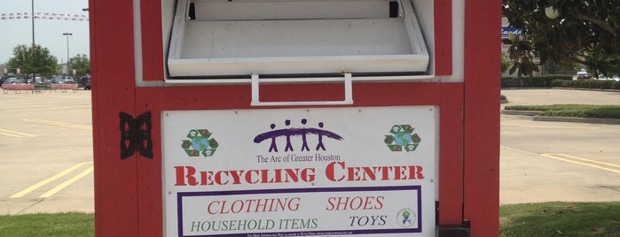 ATRS Clothing&Shoes Recycler is one of CRATE Recycling Hotspots.