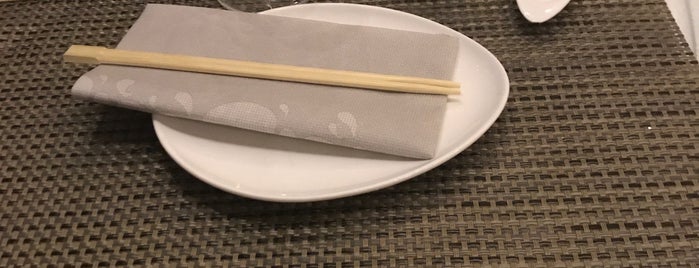 Y-NOT Urban Sushi is one of bacchetteforchette.