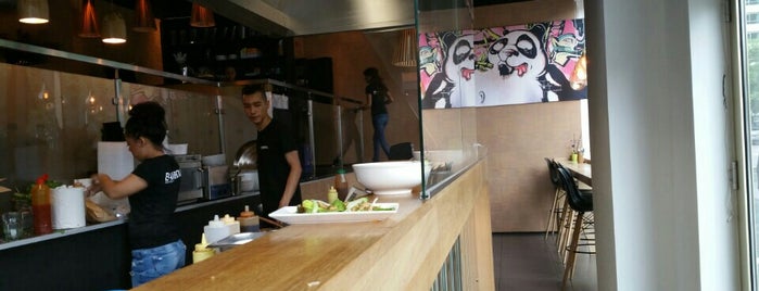 Bambou Asian Street Food is one of Lugares favoritos de Florian.