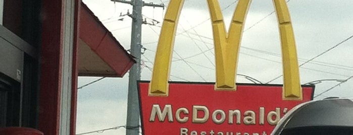 McDonald's is one of สถานที่ที่ Terri ถูกใจ.