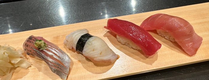 Ariso-Sushi is one of Karla'nın Beğendiği Mekanlar.