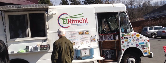 ElKimchi is one of Orte, die Nate gefallen.