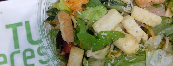 Green Grass is one of Ensaladas.