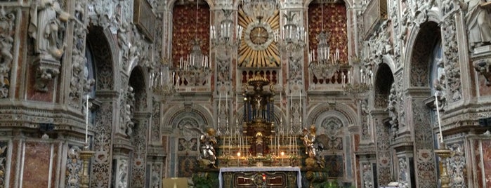 Chiesa Santa Caterina Vergine e Martire is one of Posti che sono piaciuti a Valentina.