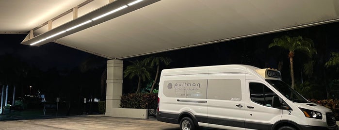 Pullman Miami Airport is one of Locais curtidos por Adelino.
