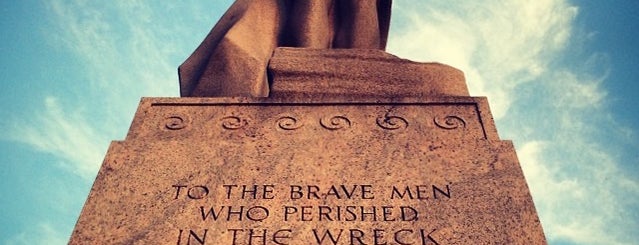 Titanic Memorial is one of DC Monuments.