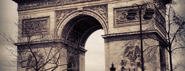 Arco do Triunfo is one of Oh lá lá Paris.