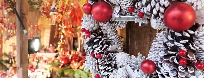 Ludwigsburger Barock-Weihnachtsmarkt is one of 'Tis the Season: Christmas Markets.