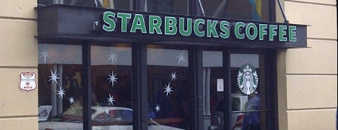 Starbucks is one of Locais curtidos por Nancy.
