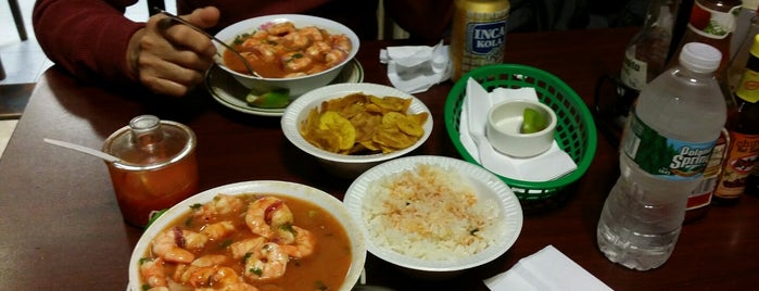 Delicias Manabitas is one of Kimmie's Saved Places.