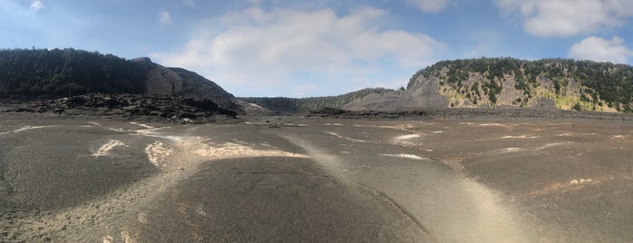 Kilauea Iki Floor is one of สถานที่ที่ Alitzel ถูกใจ.